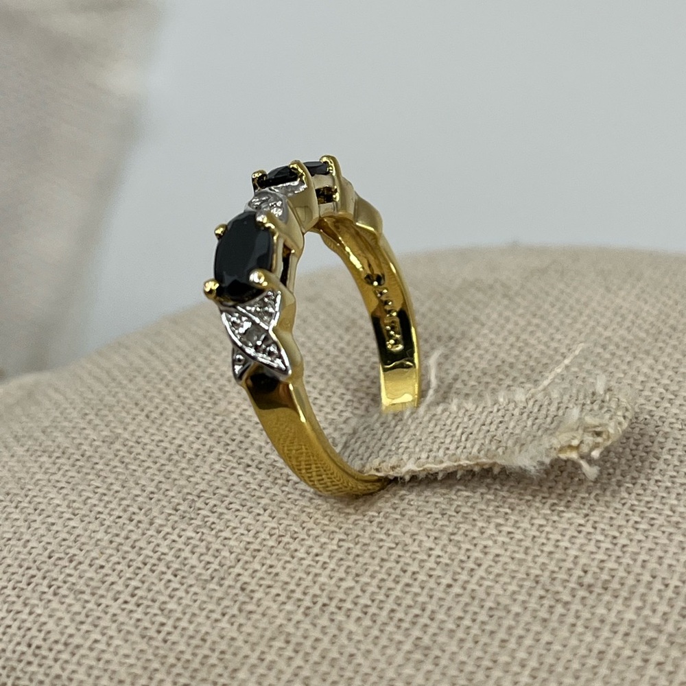 Vintage Black Onyx & CZ Accent Ring - Gold Over Sterling Silver (Size 6.75) - Picture 4 of 17